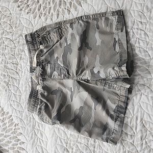 Boys flat front gray camo shorts